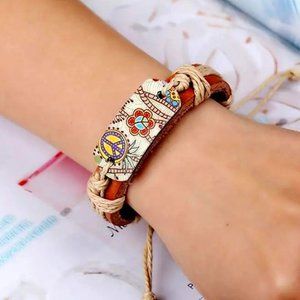 LEATHER PEACE & FLOWERS BRACELET